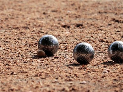 Master de petanque : Quelles différences entre bocce, boule et pétanque ?